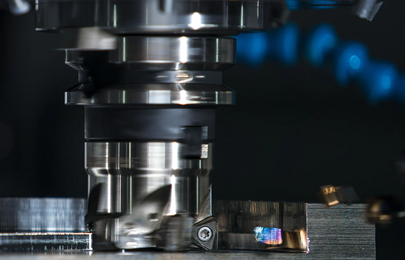 Dụng cụ cắt gia công chi tiết Inox trên máy CNC